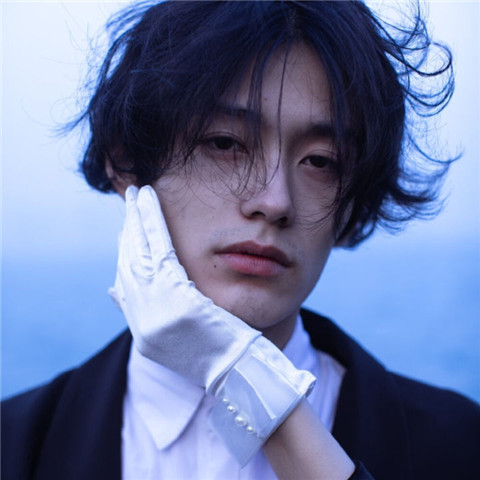 男生撩妹适合用的头像1